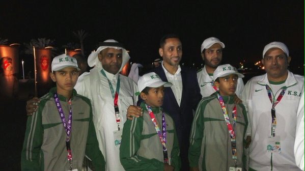 SAMIMEDIA9's tweet photo. الأسطوره #سامي_الجابر يدعم الفريق السعودي المشارك في #كأس_ج ..
#قطر #الدوحه
@SamiAlJaber 
@JEEMTV 
@HasanAAlmulla https://t.co/ARVegJRwdl
