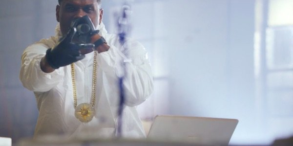 pitchfork's tweet photo. .@jayelectronica on @kendricklamar: "Kendrick would tell you himself he couldn’t body me." https://t.co/V0gn00S3Nz https://t.co/8rrRyOooni