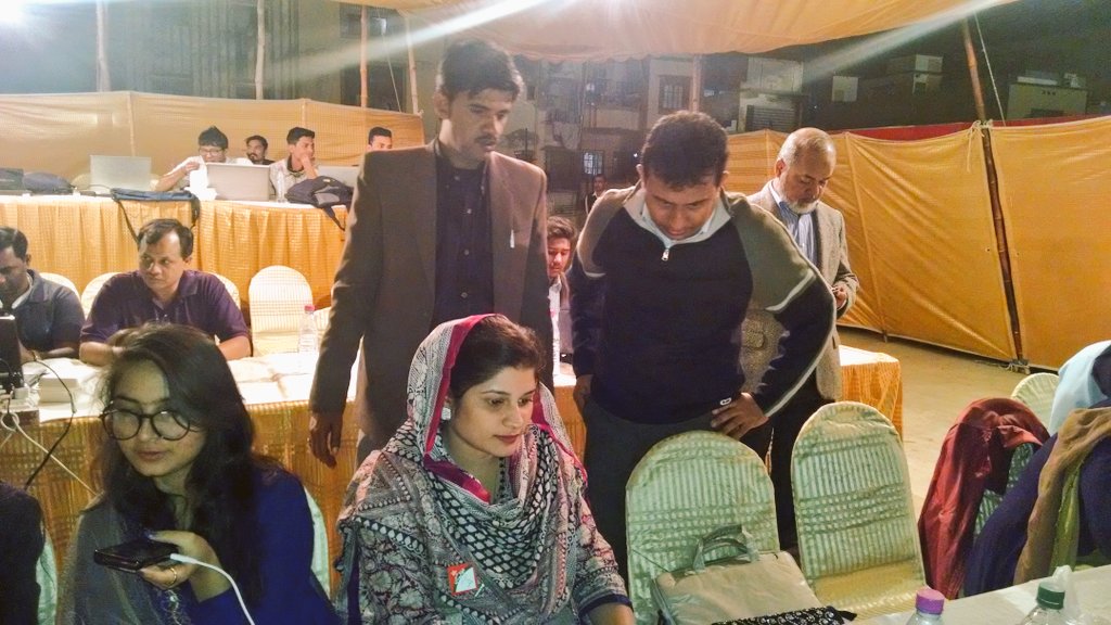 SAmmarAbbasN's tweet photo. ڈپٹی کنوینر شاہد پاشا بھائی کا سوشل میڈیا پر وزٹ سوشل میڈیا کے کاموں کا جائزہ لیا گیا. #MQMCelebrates https://t.co/OIBcxBbdAc