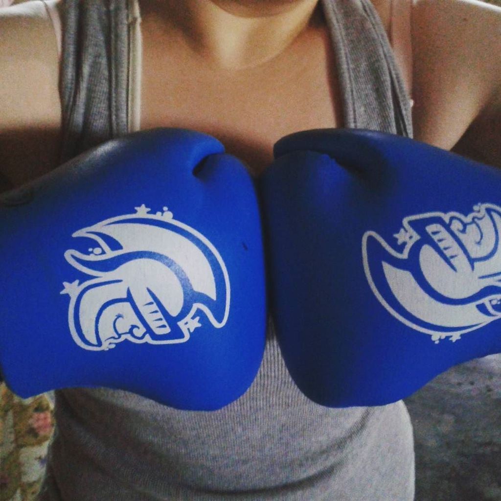 aresfip's tweet image. @ ju1984s2:Brinquedinho novo😋
#luvas #atividadefisica #porrada #focoedeterminacao #lifestyle #bemestar #saudepravid…