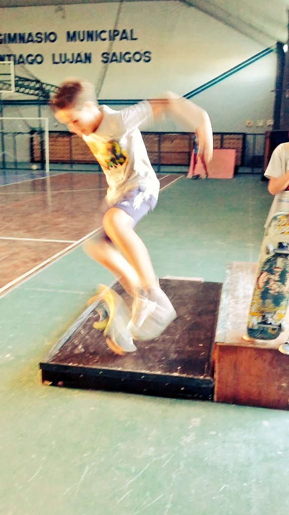CePLAARECO's tweet photo. #Skate con los chicos del #CePLA! #jovenes #prevencion #CePLA https://t.co/ZmdWvZi2H9