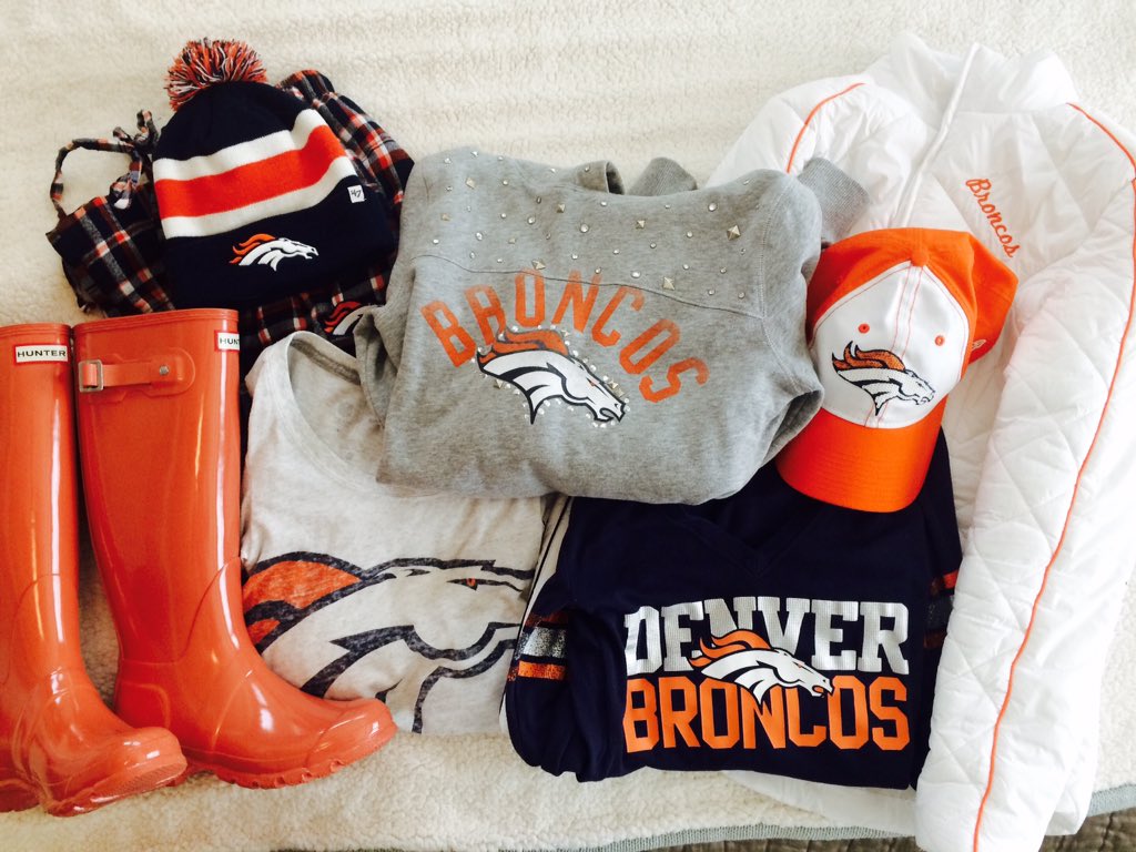 Boulder bound for 36-hours of @Broncos fun! #bleedorangeandblue #footballattire #SuperBowl