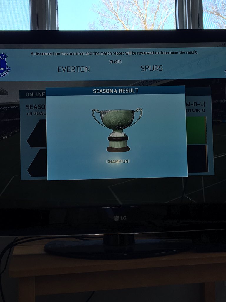 saucenoob1's tweet image. Another win for Erik against Robby to win the season 9 points to 0