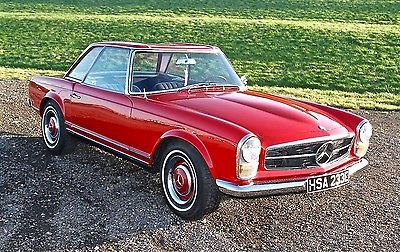 UKClassicCars's tweet photo. For Sale: Mercedes 230 SL Pagoda 1967. AC. Power steering. Stunning… https://t.co/dhKJkcEmqc #classiccars #cars https://t.co/Rvp9dTRewX