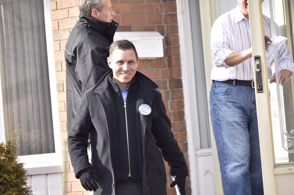 OntarioPCParty's tweet photo. Our Leader @brownbarrie  &amp; @lornecoe out knocking on doors for our last #WhitbyOshawa Super Saturday canvass! https://t.co/6spjKITBYN