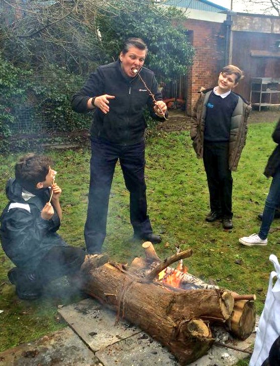 AroLondonscc's tweet image. Even the DO got to enjoy some marshmallows at the district @SeaCadetsUK junior camp
