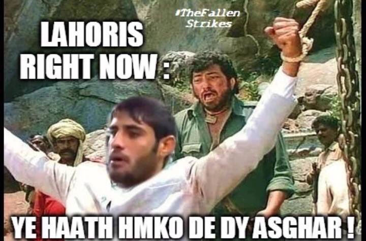 iihtishamm's tweet photo. Asghar from @PeshawarZalmi getting famouse on social media #PeshawarZalmi @JAfridi10 https://t.co/4aiNhuWbEs