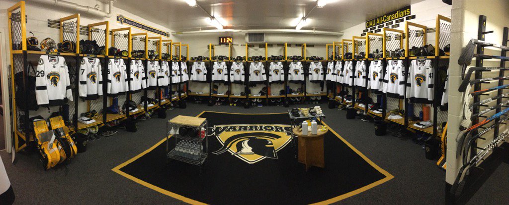 live4hockey21's tweet photo. @UWWarriorHockey ready for Sr. Night #timecheck3:17 https://t.co/apS5Tchckc