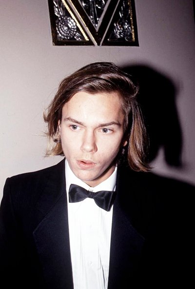 ImLisaFor's tweet image. River Phoenix