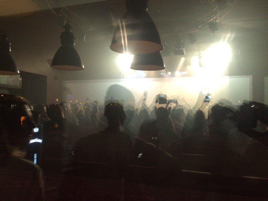 RiensV's tweet photo. @dazzledsticks @Hedon verder helemaal niks https://t.co/2Cgq9IWCFU