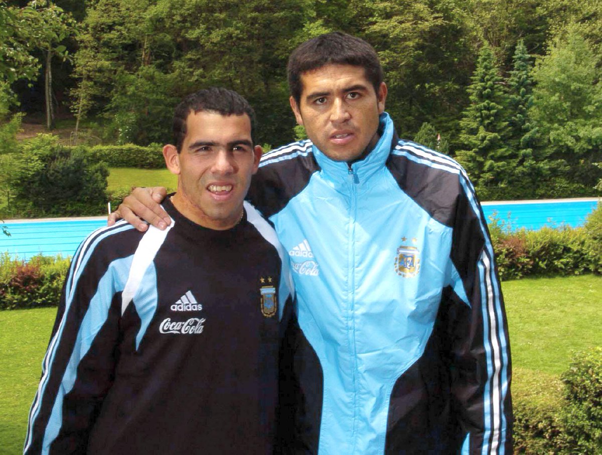 Some lovely pictures! #Tevez #Riquelme #BocaJuniors #Argentina