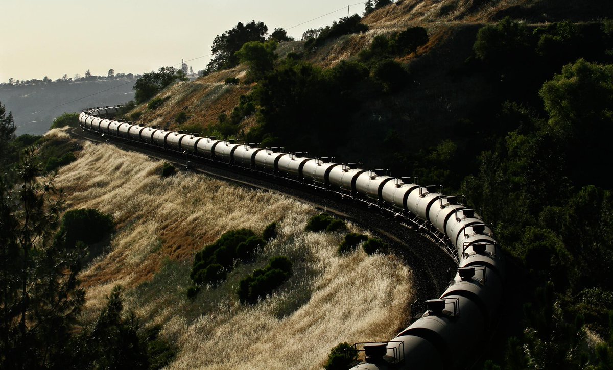 PaulRogersSJMN's tweet photo. Oil Trains Face Tough Haul in California https://t.co/qShLb4s6hF via @KQEDscience @smallradio2 #environment #oil https://t.co/r75DXoXqmF