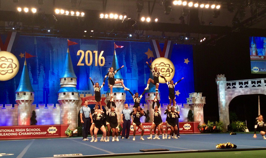 T-E-A-M Burlington had an incredible performance packed with elite stunts! #UCAnationals