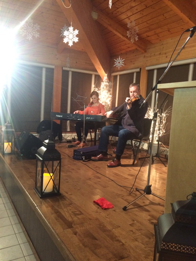 CBIPilot's tweet image. Kicking off the Syria to Baddeck fundraiser at the Gaelic College #LifelineSyria #WelcomeRefugees #NSImmigration