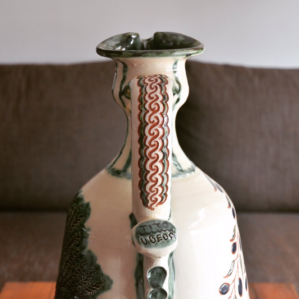 Alcuza from Úbeda Spain. Buy it at TheBotijo.com #decor #decoration #homedecor #homedesign #interiordesign