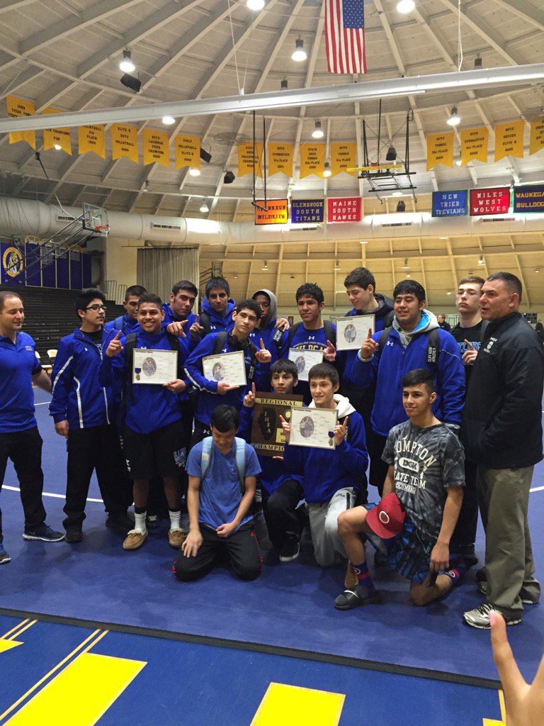 Cats wrestling win the IHSA regional!!