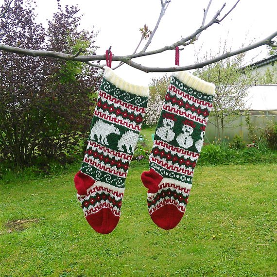 GigiSantasSocks's tweet photo. #Knitting Pattern #FairIsle #StrandedKnit #ChristmasStockings #PolarBear #Snowman #Ravelry https://t.co/1Qb2I9UiFX https://t.co/L4FYfO42sv