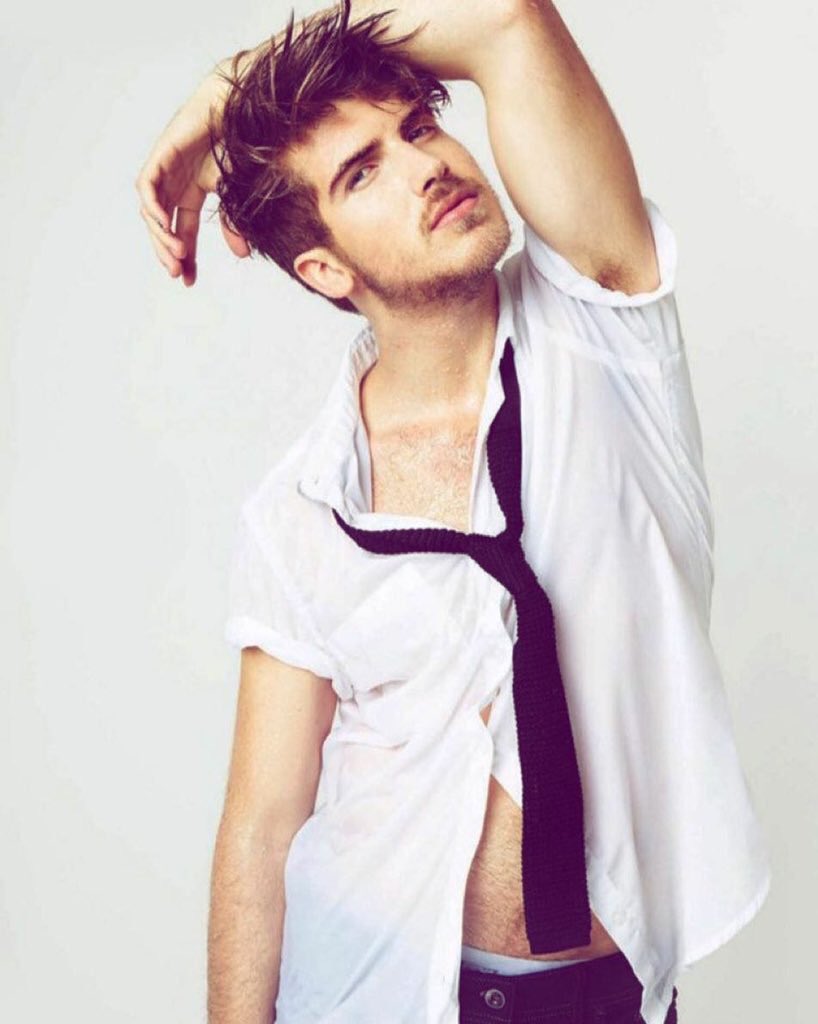 Joey Graceffa (@graceffa_fakee) on Twitter photo 