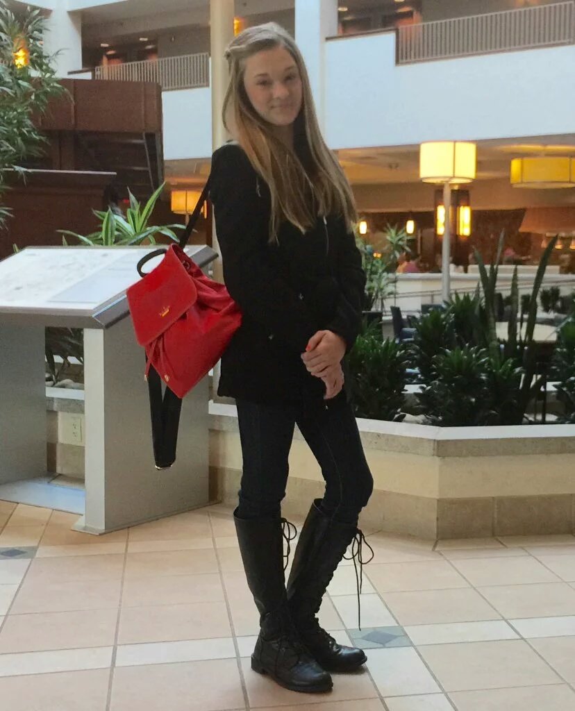 Ava Bianchi desktop Wallpapers