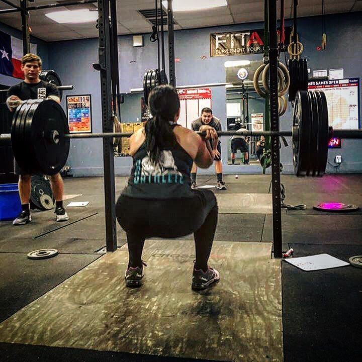 CrossFit925's tweet photo. Tati squatting heavy Roy and Leslie #crossfit #learn #intensity #wod #success #accountabil… https://t.co/rUWNxChsLS https://t.co/2Q7KBzUa3M