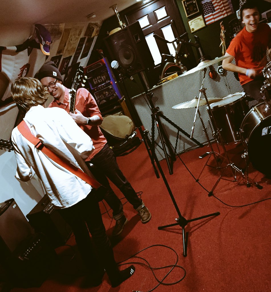 OrleneBand's tweet photo. ~Brainstorm~ https://t.co/BrhaGA91cz