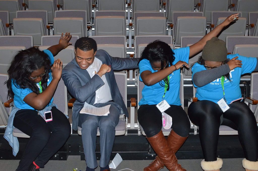 _JennyAB's tweet photo. #ShiftConference2016 #DabOnEm @xdeyoncex @__Dxop https://t.co/dtGHuWo5KS