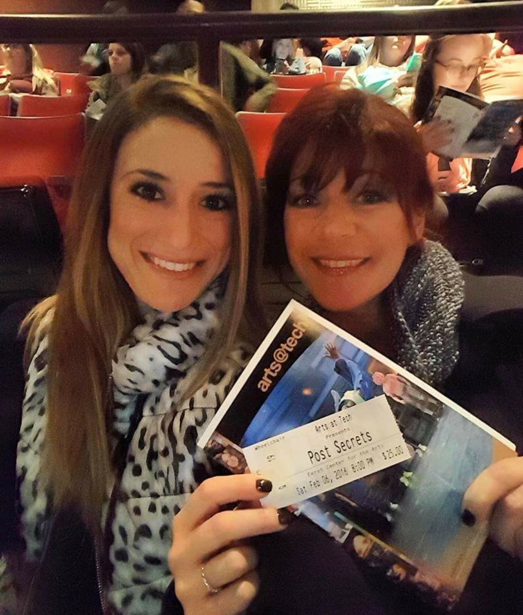 CandaceShives's tweet photo. #PostSecretShow with my DIL https://t.co/fcOU9oOEDP