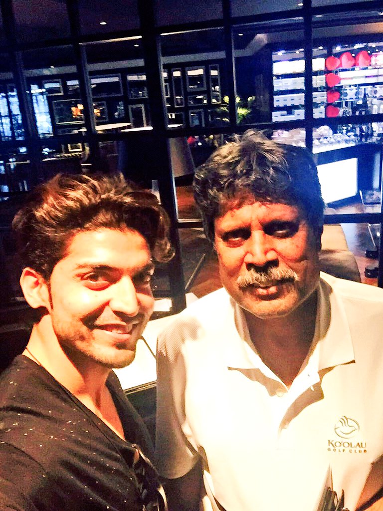 Fanboy moment!! #kapildev #dubai <a href="/CapriCommanders/">Capricorn Commanders</a> <a href="/samashs/">Sameer Qureshi ESQ</a> #fateh