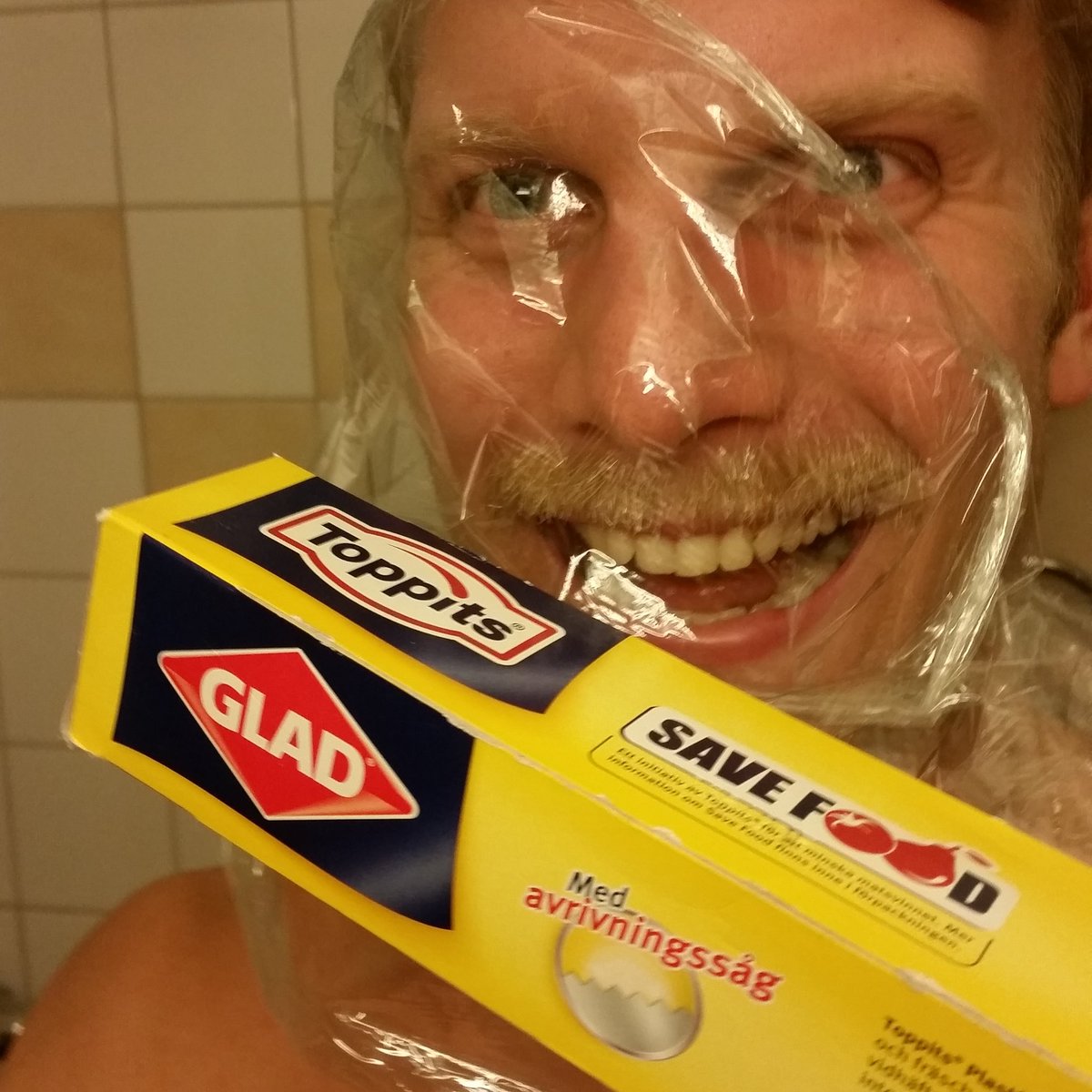 RobinHallberg's tweet photo. Packad? Nej bara glad https://t.co/WsRJJXwplb