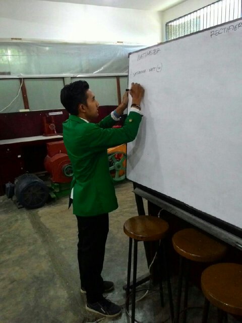 LDTE_UNAND's tweet photo. Persentasi terakhir oleh arif dwi fajri https://t.co/5N167C4QjJ