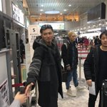 千歳空港に下り立ったEXILEの、ファン対応がかっこよすぎる...