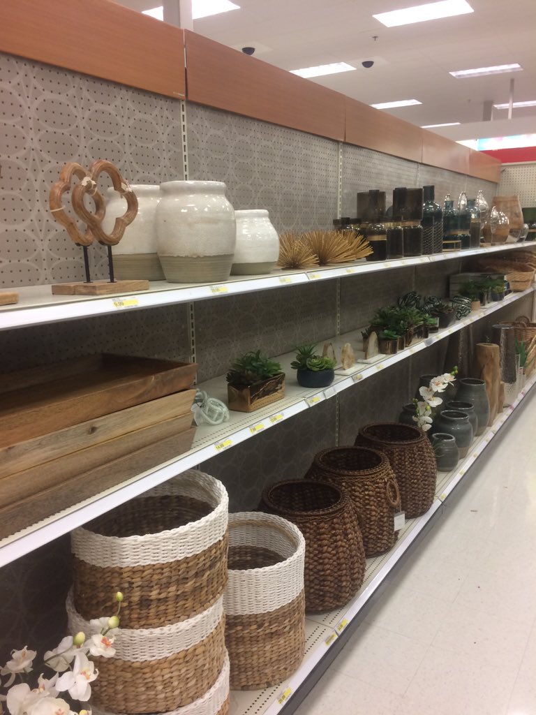 MandyRudometkin's tweet photo. Keeping it flexed and full and getting those supplemental fills to the floor! #instocksninjas #welcometomyhouse https://t.co/sNmVaOehak