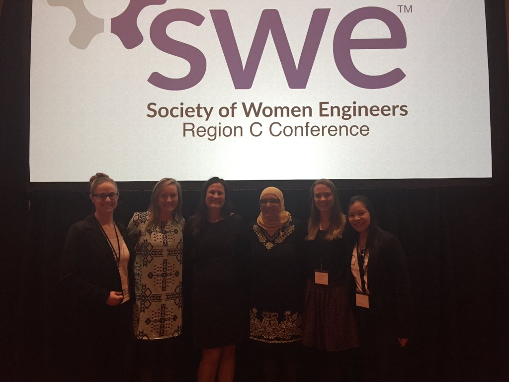 CoreyButterfly's tweet image. Had a great time chatting with the SWE President elect tonight!@jessica_rannow @SWEMSU @SWERegionC #SWEC2016