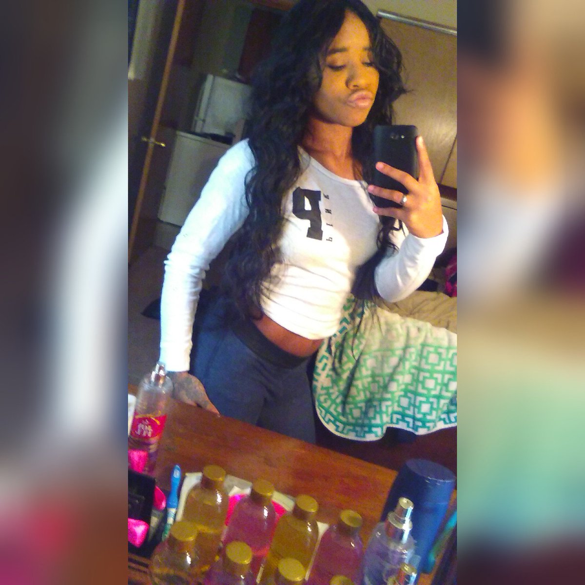 xCDogg's tweet photo. Cleveland Girl ❤👋💦 https://t.co/xbOXOaVyfu