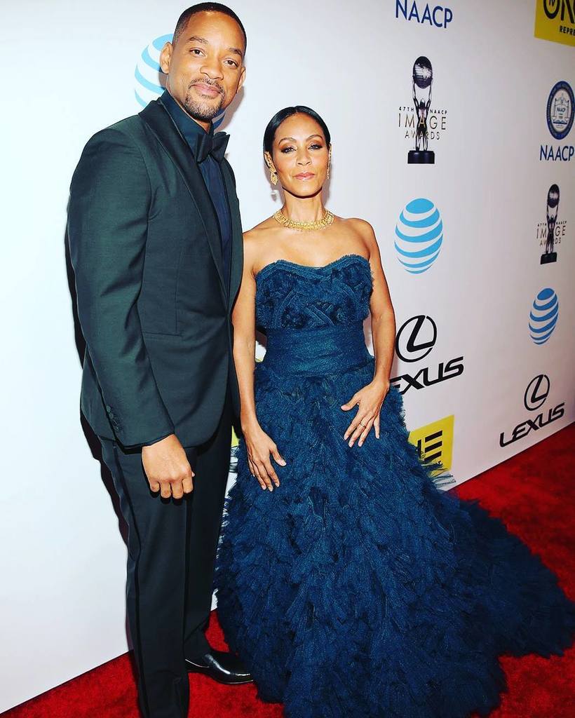 ReinaaRoyale's tweet photo. •● #OURIMAGE #HAUTE LOOK●•
From the 2016 Image Award Red Carpet
#willsmith #jadapinkettsmith #imageawards #naacpim… https://t.co/oRzo7y4iSY