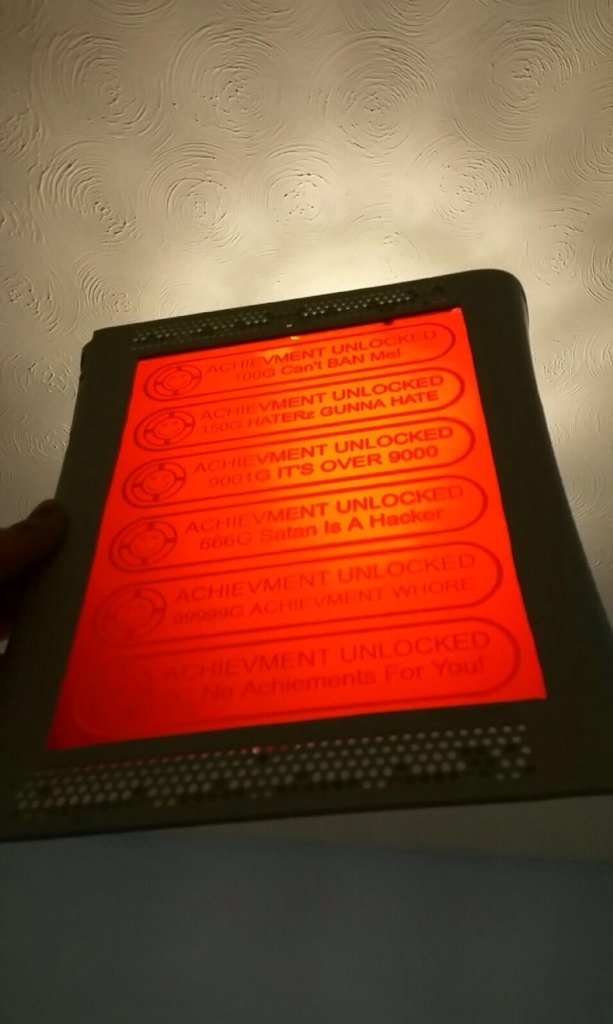 NexyIsTweeting's tweet photo. Got a new window mod on my Xbox. Looks so cool. Thanks to a good friend @YTCrypticGaming we put it on last week. https://t.co/bH7aQ9Wpp5