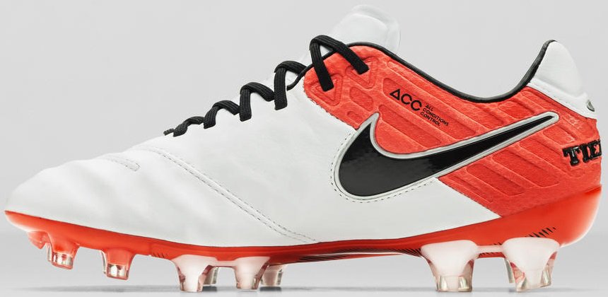 Twitter पर サッカースパイク Kohei Sblog 海外限定のwomensカラー ナイキ ティエンポレジェンド6 Fg 白 黒 オレンジの配色 サッカースパイク T Co Rbutjklzuf