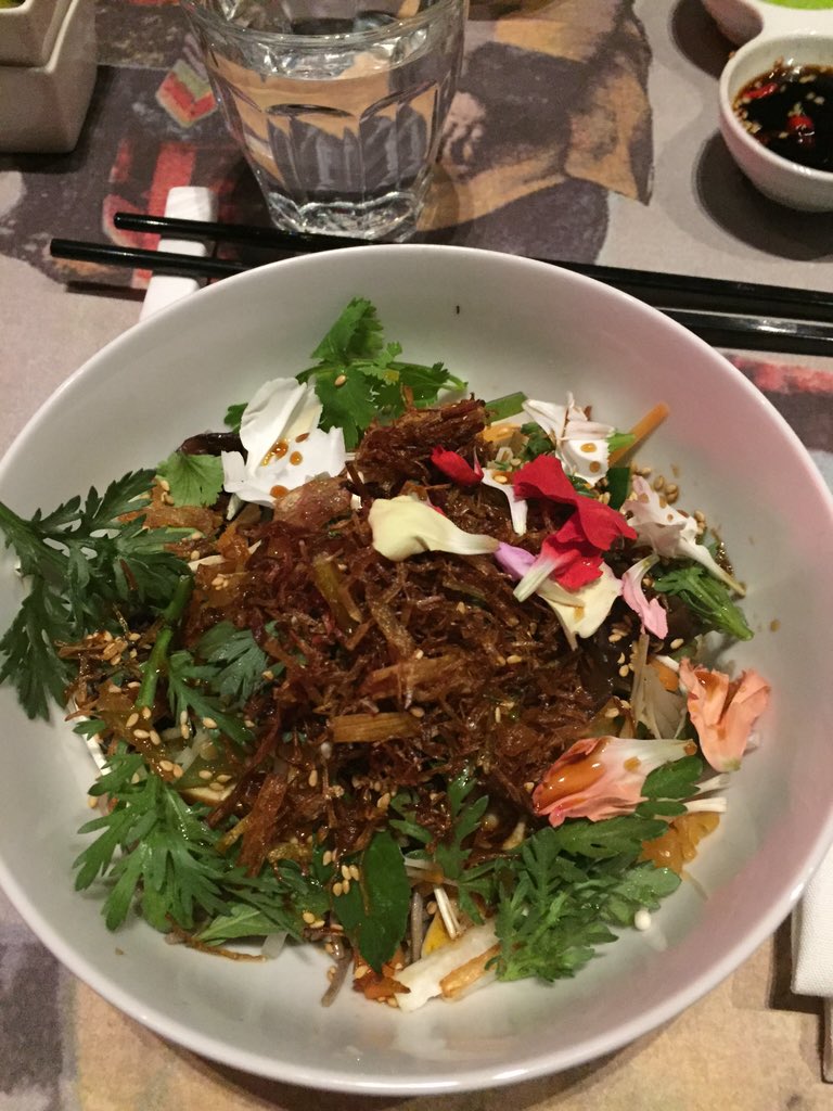 MeganCadieux's tweet photo. #Winterlicious2016 at @LuckeeTO 🍜 https://t.co/WfOamknGDt