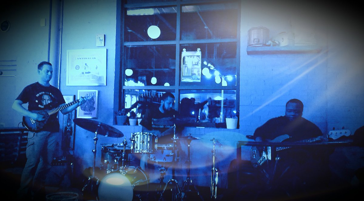 makojr's tweet photo. Feeling funky @RhinoMarketDeli with #funkrush. https://t.co/LkLMnugeKB