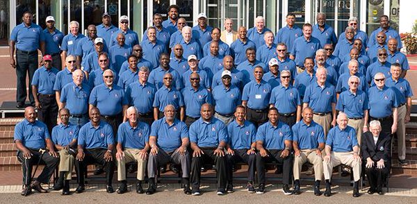 NFLObjectors's tweet image. 100 #NFL HOFers in '14. Do nothing & 51 will die of #dementia incl. 24 w/ #CTE; 10 will die of #stroke. #NFLPA @espn