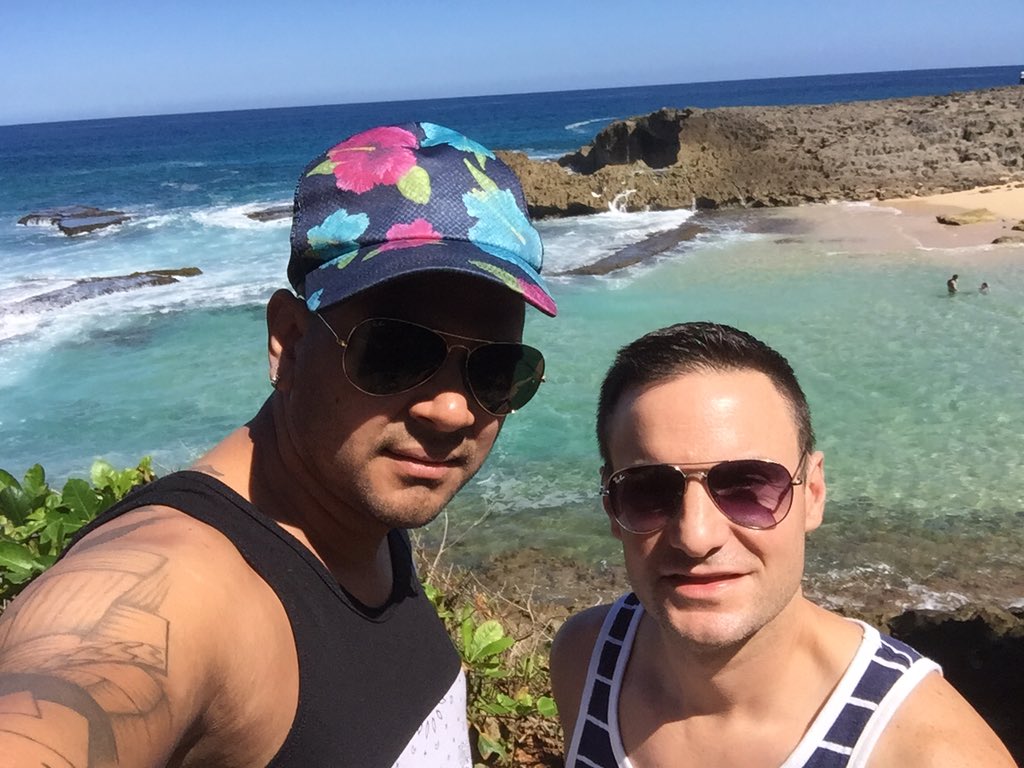 Hcolon33's tweet photo. Poza Las Mujeres en Puerto Rico. https://t.co/53Vl9ldhqY