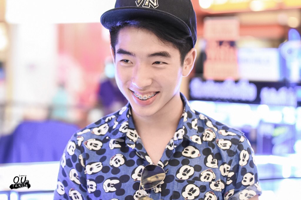 thatchawutfc's tweet photo. ซินเจียยู่อี่ ซินนี้ฉวดไช้ สวัสดีปีใหม่ฮับ, 
อั่งเปาตั่วตั่วไก้ เฮงๆนะฮ้าบบ 😁😁 @ou_thatchawut #HappyChineseNewYear https://t.co/SsDWjIGtOY