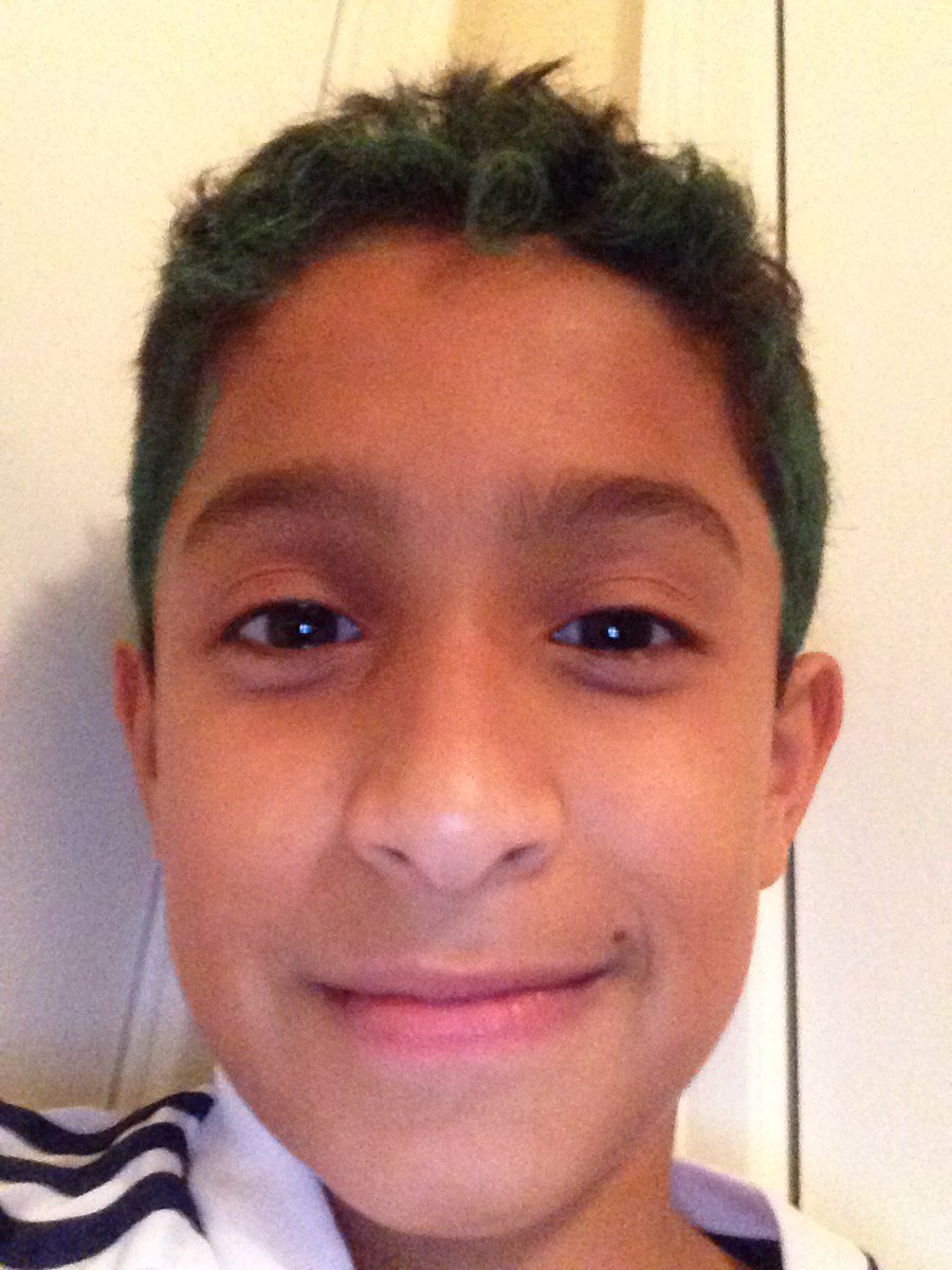 RealTGP's tweet photo. #HairDye I'm dying my hair green lol https://t.co/IEyTCJETOl