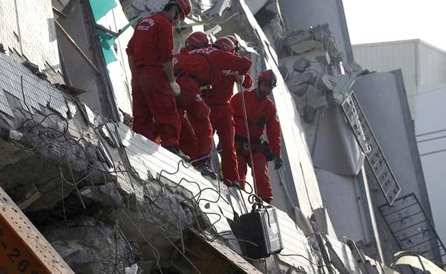 ndtv's tweet image. Man pulled out alive after Taiwan earthquake, more than 130 people still trapped ndtv.com/world-news/man…