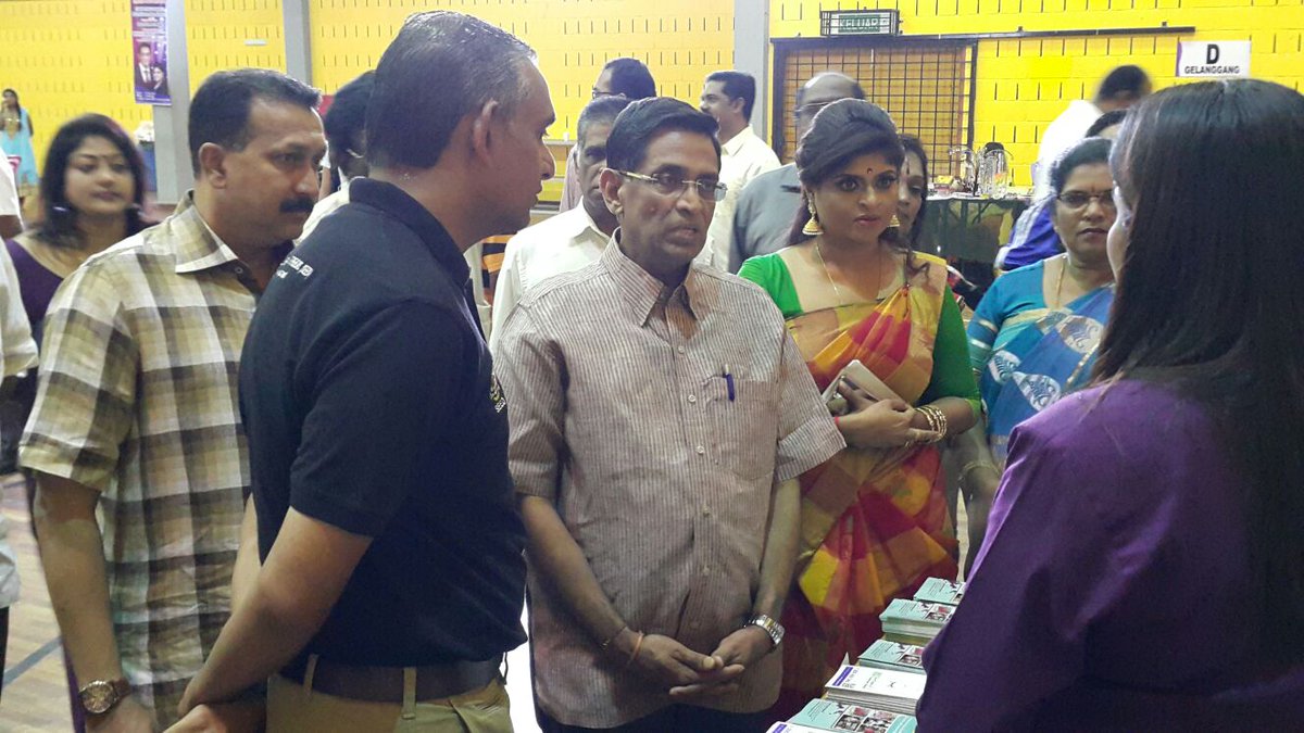 sekretariatseed's tweet photo. YB Datuk Seri Dr.S.Subramaniam telah merasmikan Perhimpunan Usahawan Kecil Wanita India Selangor anjuran MIC Wanita https://t.co/KnOGWOEUzk