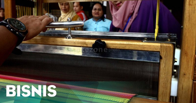 Kerajinan Tenun Lidi Kelapa Ciamis Tembus Pasar Internasional okz.me/UXx8