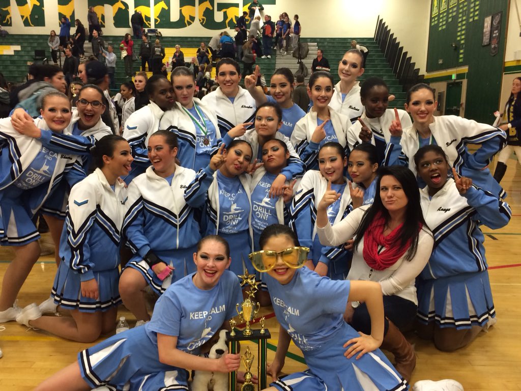 IHSDrill's tweet photo. Proud drillers💪🏻👊🏻 took first place tonight 💙🐾🐶 https://t.co/F6I82p0Clu