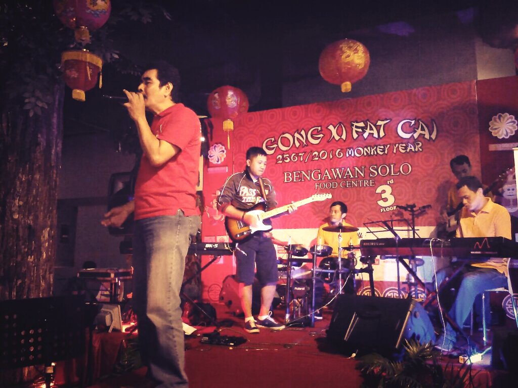 Perform krm sabtu 6 Feb 2016 bersama SMI Teachers unit Solo at Solo Square #imlek #GongXiFatCai  <a href="/SMIReady/">SMI Ready</a> <a href="/SoloSMI/">SMI Solo</a>
