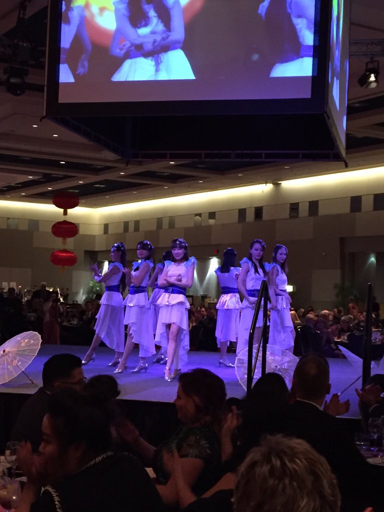 Dragon Gala# We are celebrating Chinese New Year# Happy Monkey Year!!! @C_Nicolc4 <a href="/TArmstrongNDP/">Teresa Armstrong</a> <a href="/KatieF_TD/">Katie Froussios</a>