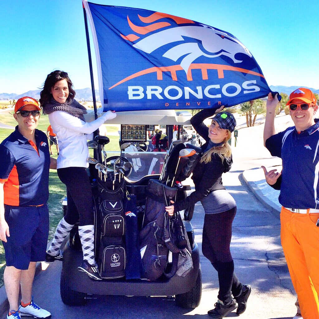 LeahGruber's tweet photo. Let's go Broncos! @ParMates @Platinum_Agency #parmates #platinummodels @BaliHaiGC #broncos https://t.co/4CH00qip8L